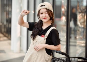 Vũ Hường – Cô nàng nhí nhảnh, đáng yêu