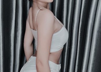 ‘Ná thở’ trước body căng tròn của hotgirl 9X Sài Thành