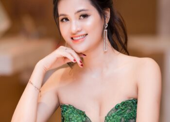 Hoa hậu Eurowindow Nguyễn Kiều Trang tái xuất đầy gợi cảm tại Hà Nội